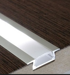 Врізний алюмінієвий профіль для LED-стрічок з розсіювачем