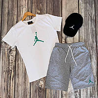 Летний мужской комплект Jordan (шорты + футболка)белая футболка и серые шорты