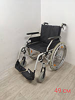 Cкладная инвалидная коляска 49 см Bischoff S-ECO 300 б/у с тормозами на ручках