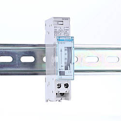 EH010 Таймер добовий без запасу ходу, 1НО, HAGER