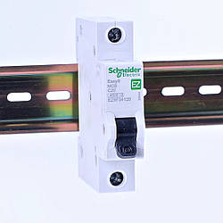 Автоматичний вимикач 1p C 20A, Schneider Electric, Easy9, EZ9F34120