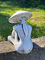 Садовая скульптура Вьетнамка серо-черного цвета, фигура девочки вьетнамки для декора ручной росписи 30 см. УКР