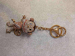 Б/У Брелок металевий зі стразами "Мартишка"