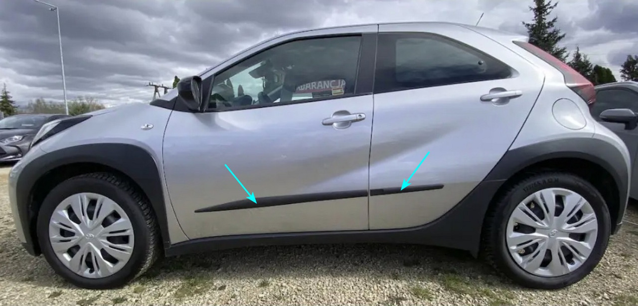 Молдинги на двері для Toyota Aygo X 2022+, фото 3