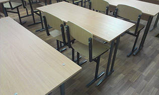 Школьная мебель после реставрации