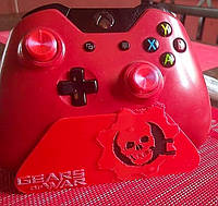 Держатель для контроллера Xbox с логотипом Gears of War