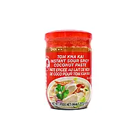 Паста для супа Том Кха Каи Sour Spicy Coconut Paste, Cock Brand, 227г., Таиланд