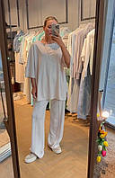 Жіночий повсякденний костюм широка футболка + штани віскоза розмір 42-58, молочного кольору
