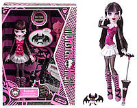 Кукла Монстер Хай Дракулаура базовая с питомцем Monster High Draculaura