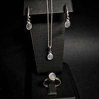 Комплект серебряный женский с натуральными лунными камнями (серьги, кулон, кольцо)