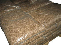 Топливные гранулы (пеллеты). Фасовка и упаковка от 5 кг до 30 кг в пакеты (мешки) 1