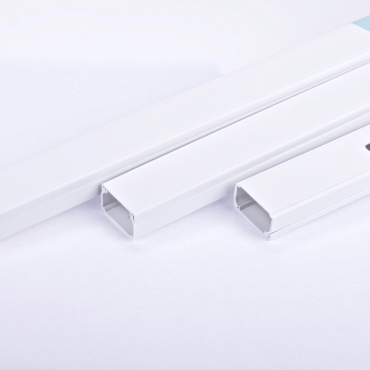 LHD 25x15 Кабельний канал з ПВХ білого кольору 25х15мм; Серія LH, довжина 2м, фото 1