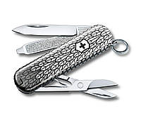 Нож Victorinox Сlassic LE "Eagle Flight"