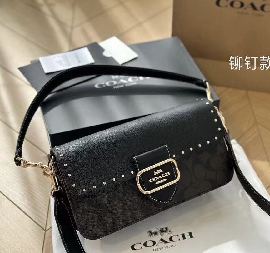 Жіноча сумка Коуч чорна Coach Black