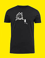 Хлопковая  футболка черная с принтом для рыбака сувенирная