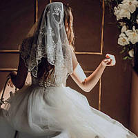 Кружевной белый платок для невесты. Натуральный платок на венчанье в храм