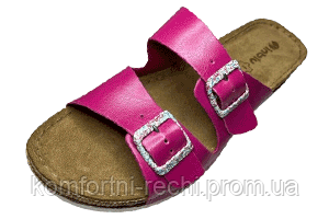 Модні класичні темно-рожеві ляпанці Inblu на літо з перламутровим відблиском, нові красиві трендові босоніжки з ремінцями та металевими різнокольоровими пряжками