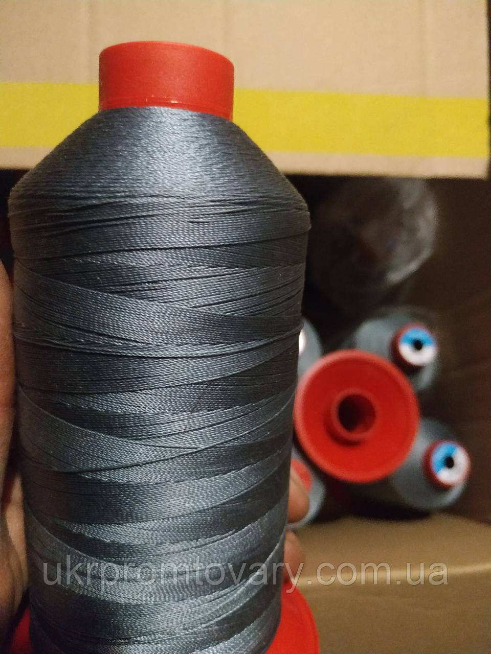 Нитки COATS TRIDENT 30 2500 м сірий (Великобританія) g9578 для шкіри меблів матраців