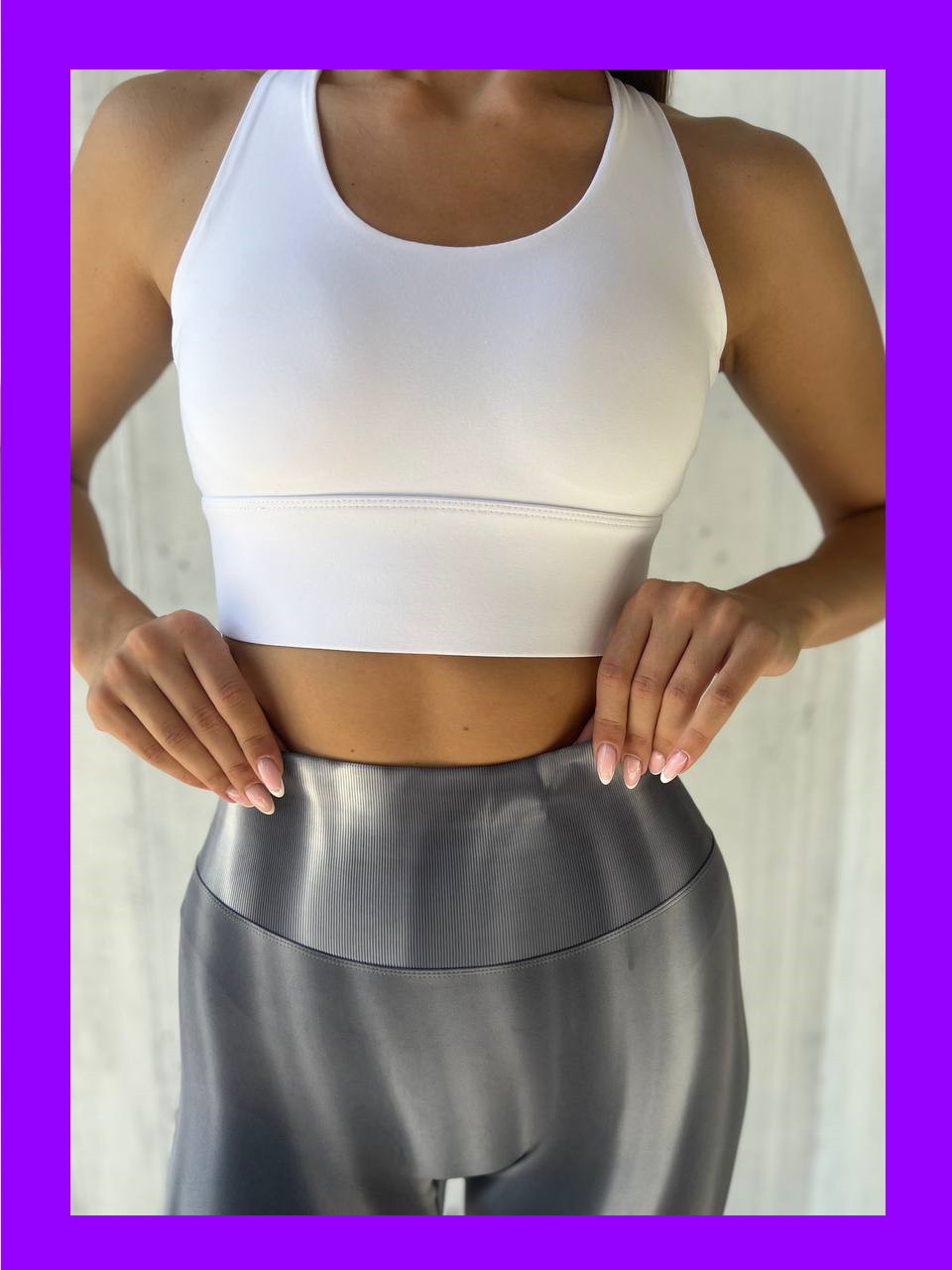 Топ спортивний білий зі зйомними чашками жіночий для фітнесу Топ-бра для спорту тренувань бігу, фото 1