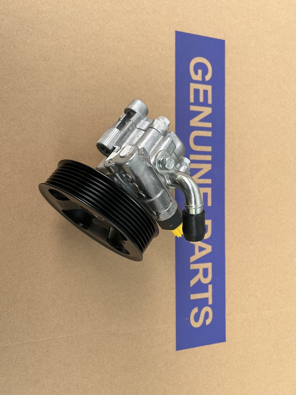 Насос гідропідсилювача (ГУР) LAND Cruiser Prado 120 Tundra Hilux 4431035660, фото 1