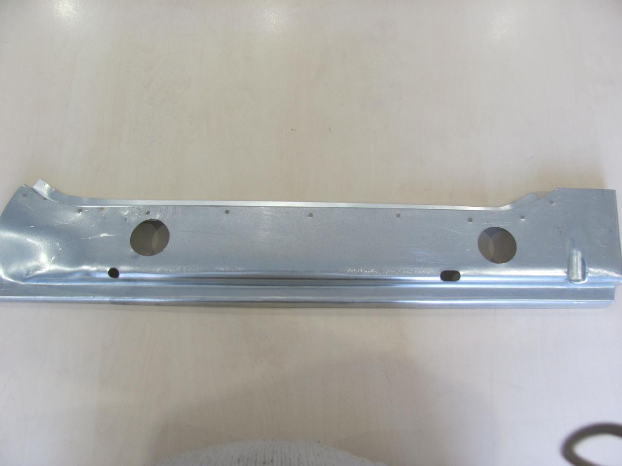 Ремонтна накладка переднього лівого порогу внутрішня Volkswagen T4 | KLOKKERHOLM 9558 061