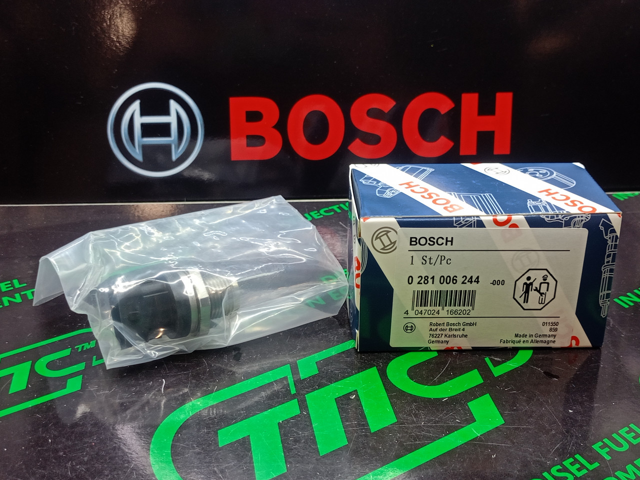 Датчик тиску палива 0281006244 (0281002706) СR CASE IH, HINO, IVECO, NISSAN, VOLVO, VOLKSWAGEN