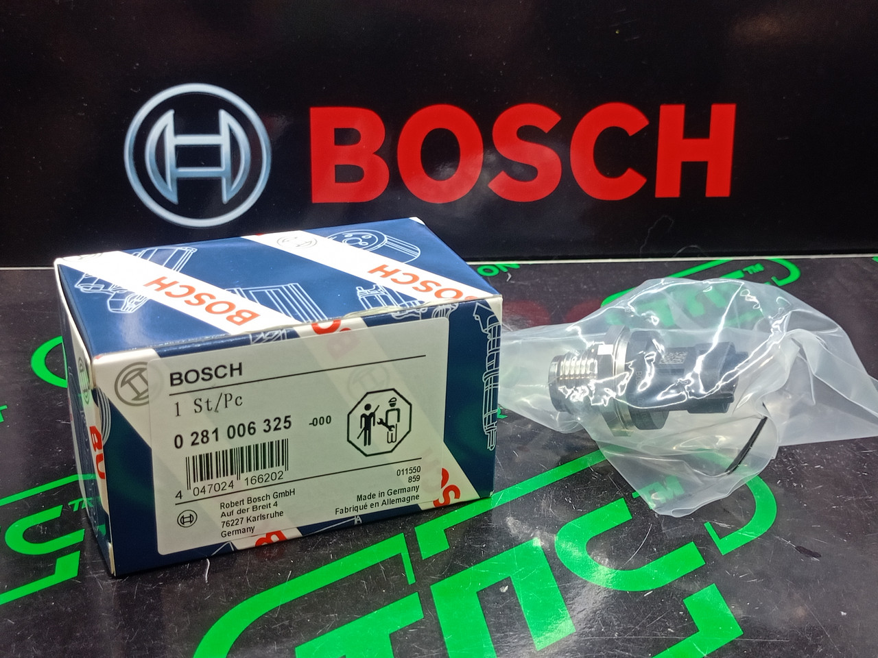 Датчик тиску палива 0281006325 СR BOSCH Agrale Deutz, DpngFeng, FORD, ГАЗ, КамАЗ, КАВЗ, НефАЗ, VW