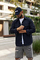 Мужская рубашка темно-синего цвета с длинным рукавом, сочетающая в себе стиль и качество