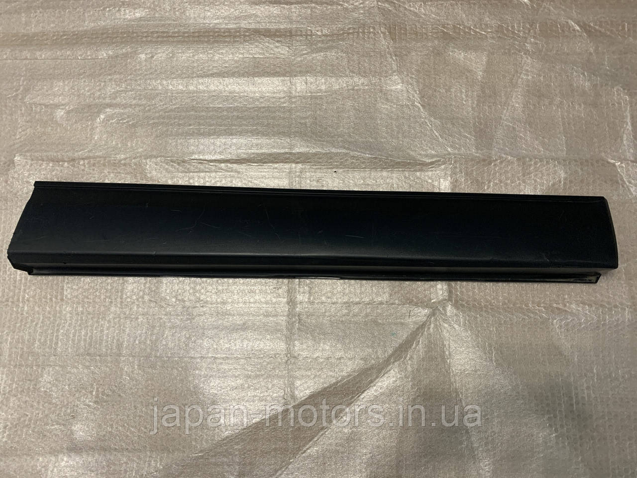 278　Mahsa 5798304681_w640_h640_nakladka-