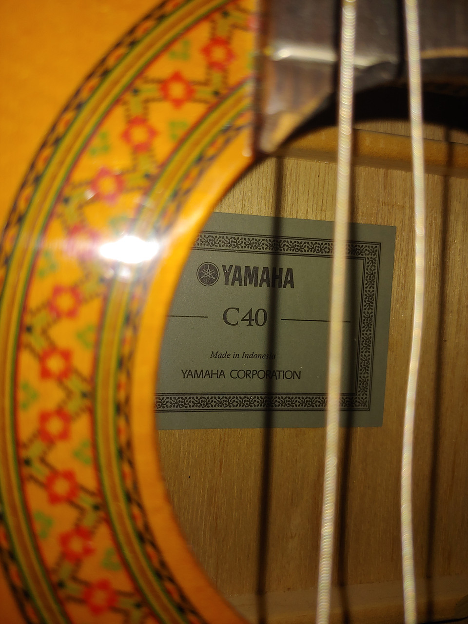 Классическая гитара yamaha C40 - фото 2 - id-p2206904316