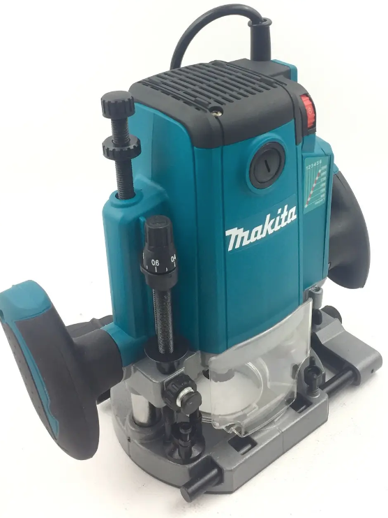 Професійний фрезер Makita RP2301FC