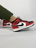 Женские кроссовки Nike Air Jordan 1 retro красные с черным/белым
