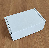 Коробка БІЛА 150х100х57 самозбірна (скринька)