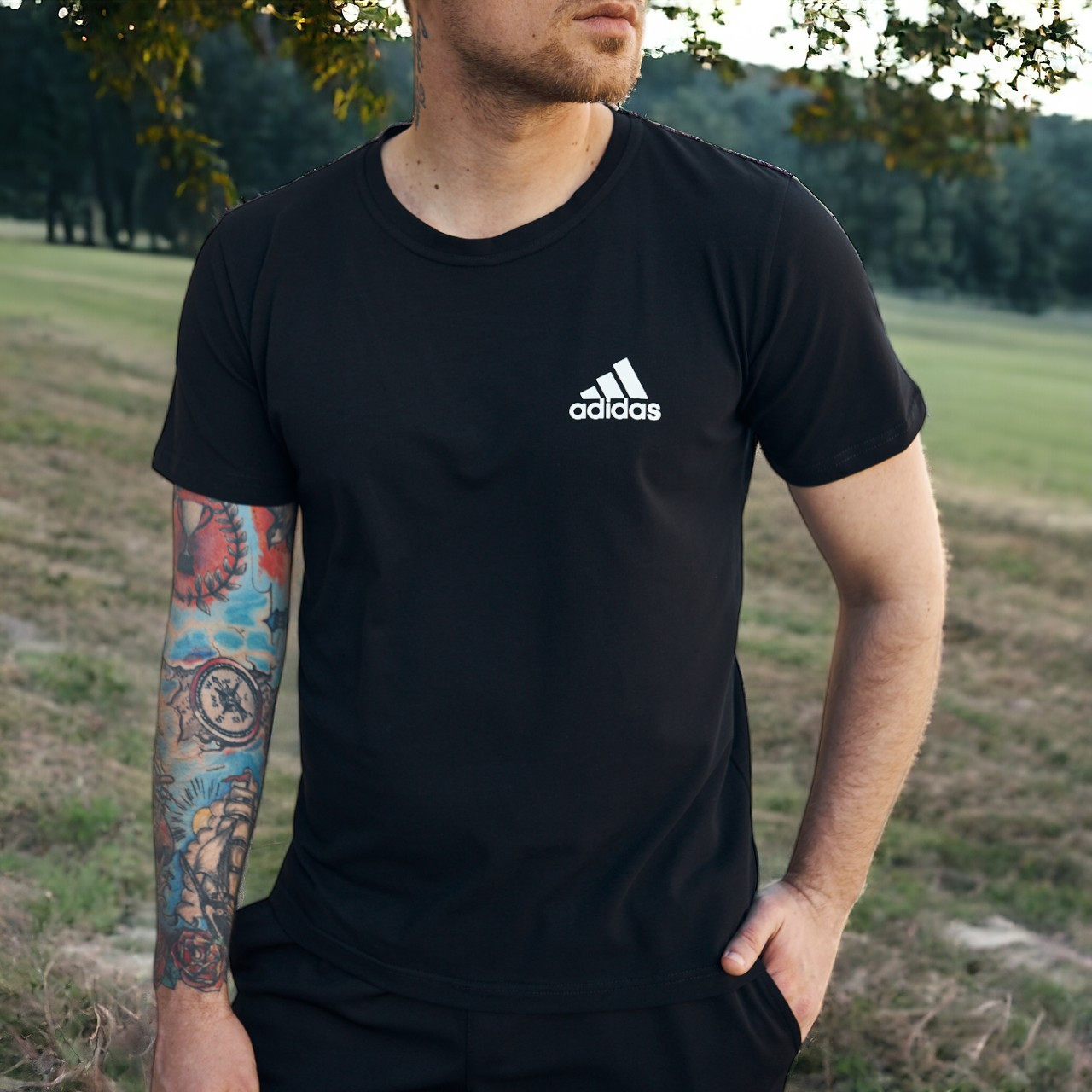 Футболка чоловіча чорна базова Adidas повсякденна стильна модна літня якісна зручна фірмова брендова