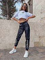 Легкий женский спортивный костюм укороченная кофта и штаны на резинке adidas 44/46, Черный