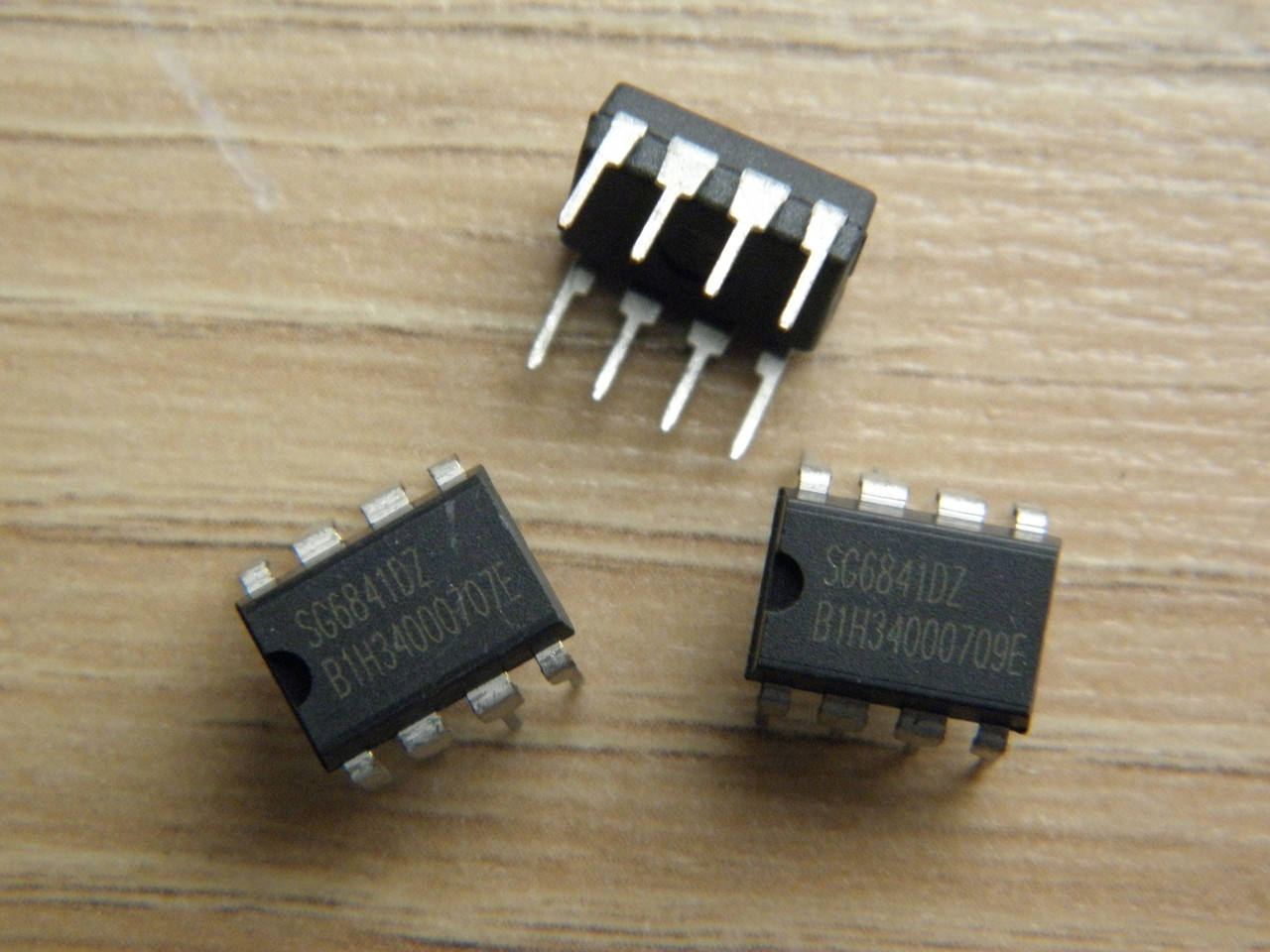 

Микросхема SG6841 SG6841DZ DIP-8