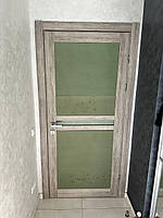 Дверь межкомнатная МДФ, без стекла, без фурнитуры, цвет бледный дуб. Б/У