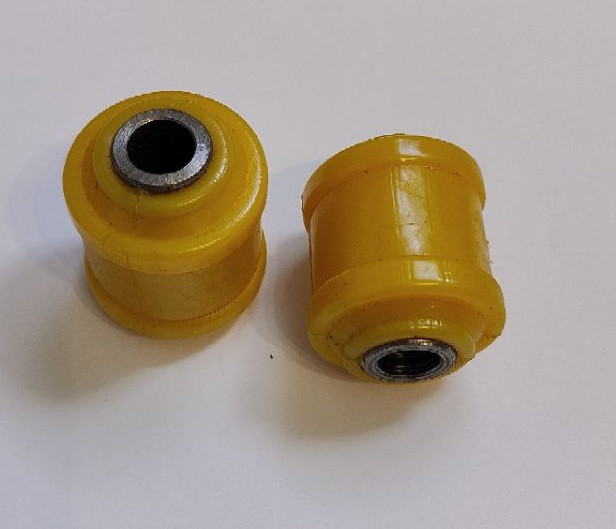 Сайлентблок важеля передньої підвіски нижній ВАЗ 2108, 2109, 21099, 2110, 2170 ПРІОРА, 1118 Калина (поліуретан) комп 2шт, фото 1