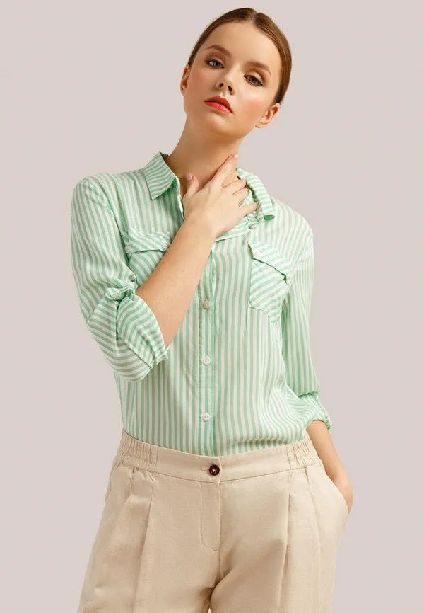 Літня блузка в смужку Finn Flare S19-140116-513 зелена M
