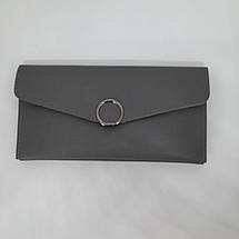 Вишуканий жіночий гаманець з екошкіри в класичному стилі круглої срібної фурнітура — чорний і рожевий, фото 2