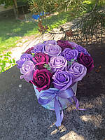 Букет мильних троянд фіолетові кольори 19 бутонів. Подарунок на день народження мамі дівчині бабусі