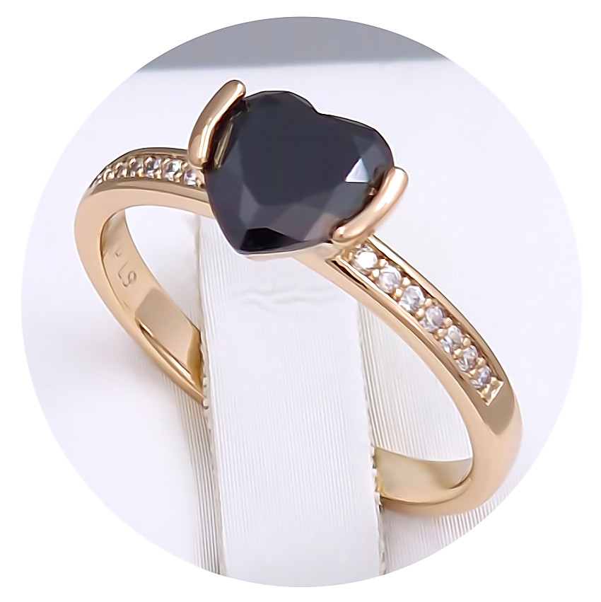 Каблучка XР. Позолота 18К. Камені: білий та чорний циркон. Є: 17р 18р 19р