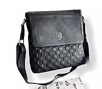 Чоловіча шкіряна сумка Louis Vuitton чорна клапан