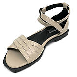 Жіночі шкіряні босоніжки бежевого кольору на плоскій підошві MIDA 25143(18) розмір 36, фото 8