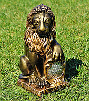 Садова фігура Лев з лівим щитом малий (40х15х21 см), скульптура лева, статуя лева з полістоуну