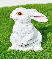 Садова фігура Зайченя біле