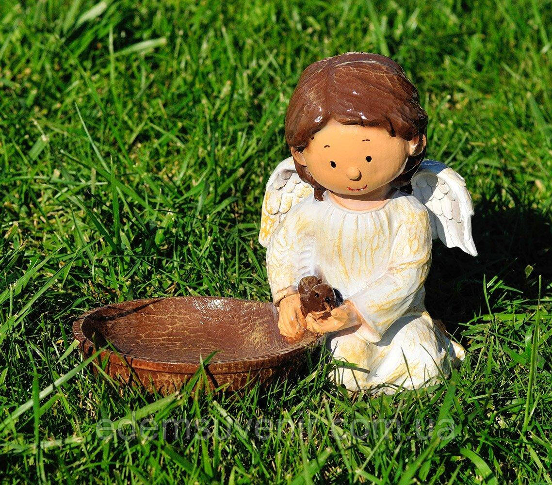 Фігура Янголятко з годівницею з полістоуну для саду та дому, 24×30×17 см