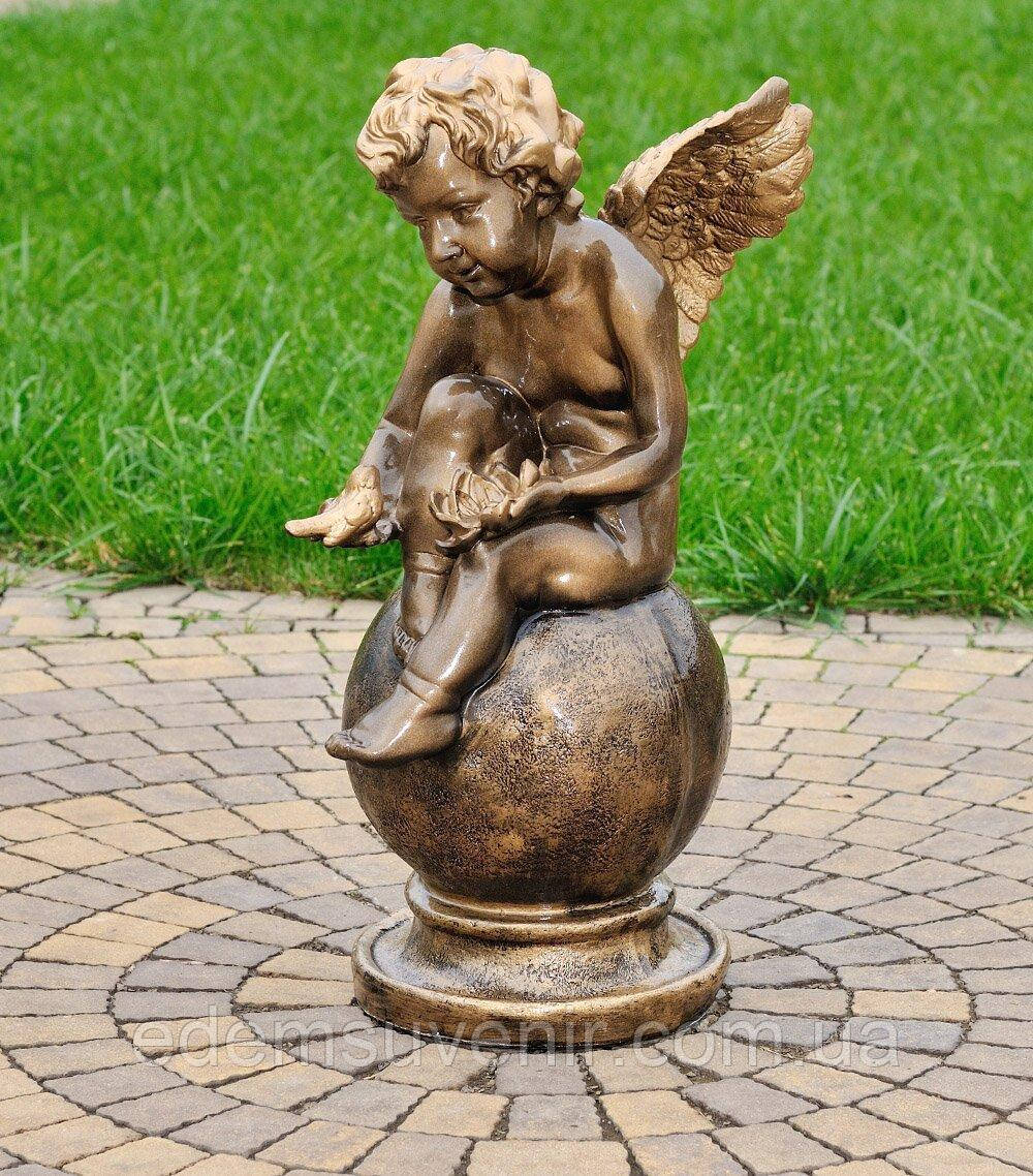 Садова фігура Ангел з лілією