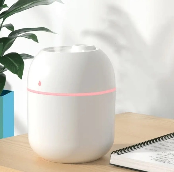 Білий безшумний ультразвуковий міні зволожувач повітря USB Humidifier з підсвічуванням аромадифузор