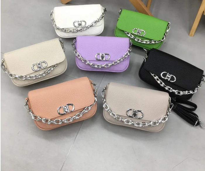 Сумочка жіноча крос-боді 22*14 см з клапаном та довгим ремінцем у різних кольорах Liza, фото 1